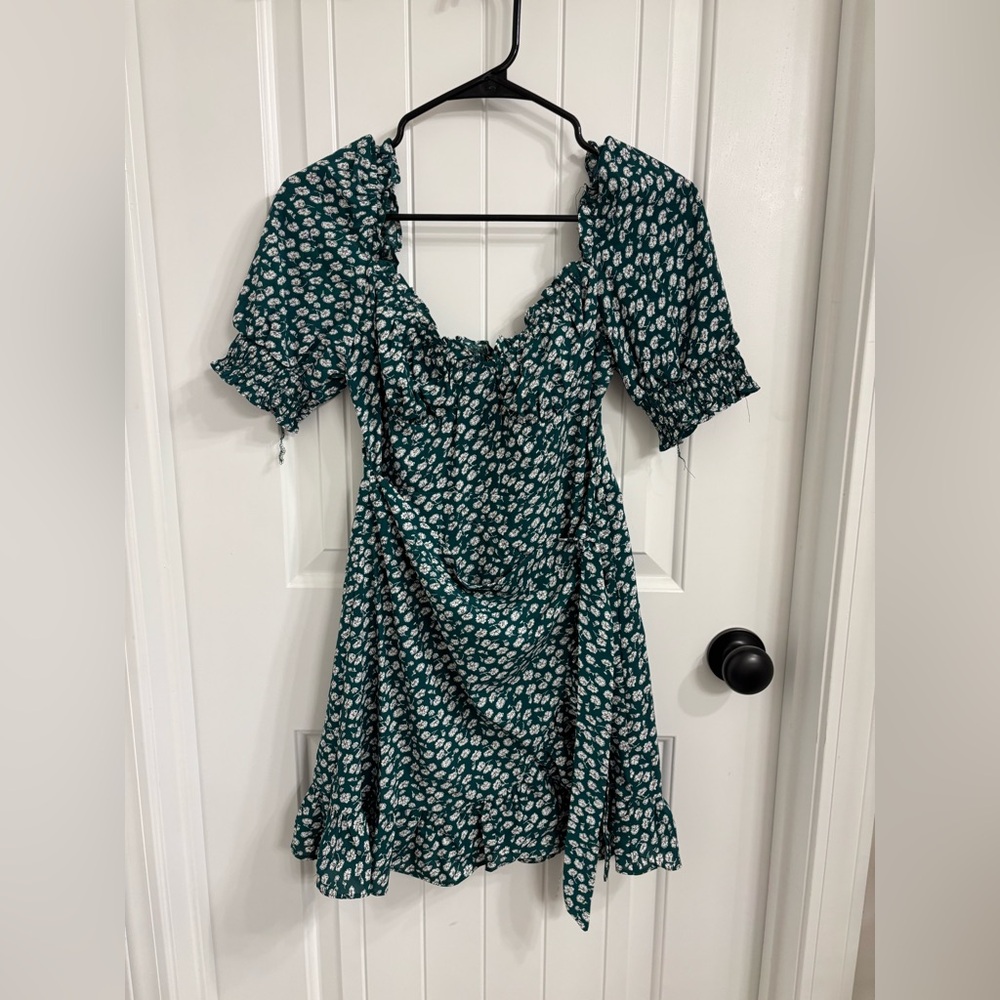 Hello Molly Green Ruched Puff Sleeve Mini Dress